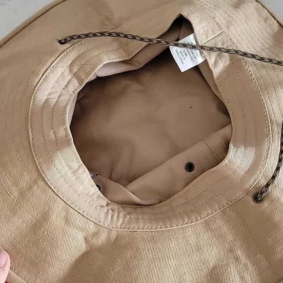 BAD Bunny Canvas Bucket Hat - Picture 2 of 4